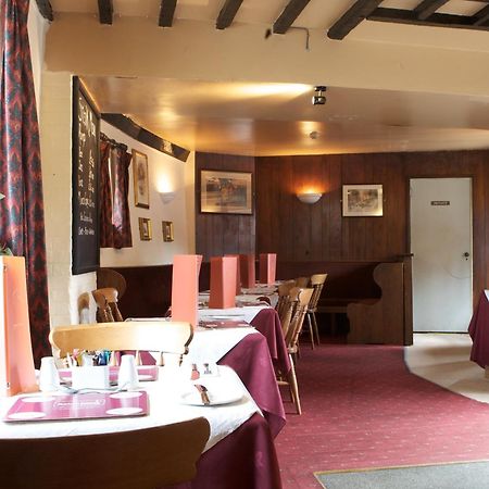 The George & Horn Near Newbury Hotel Kingsclere Exterior photo