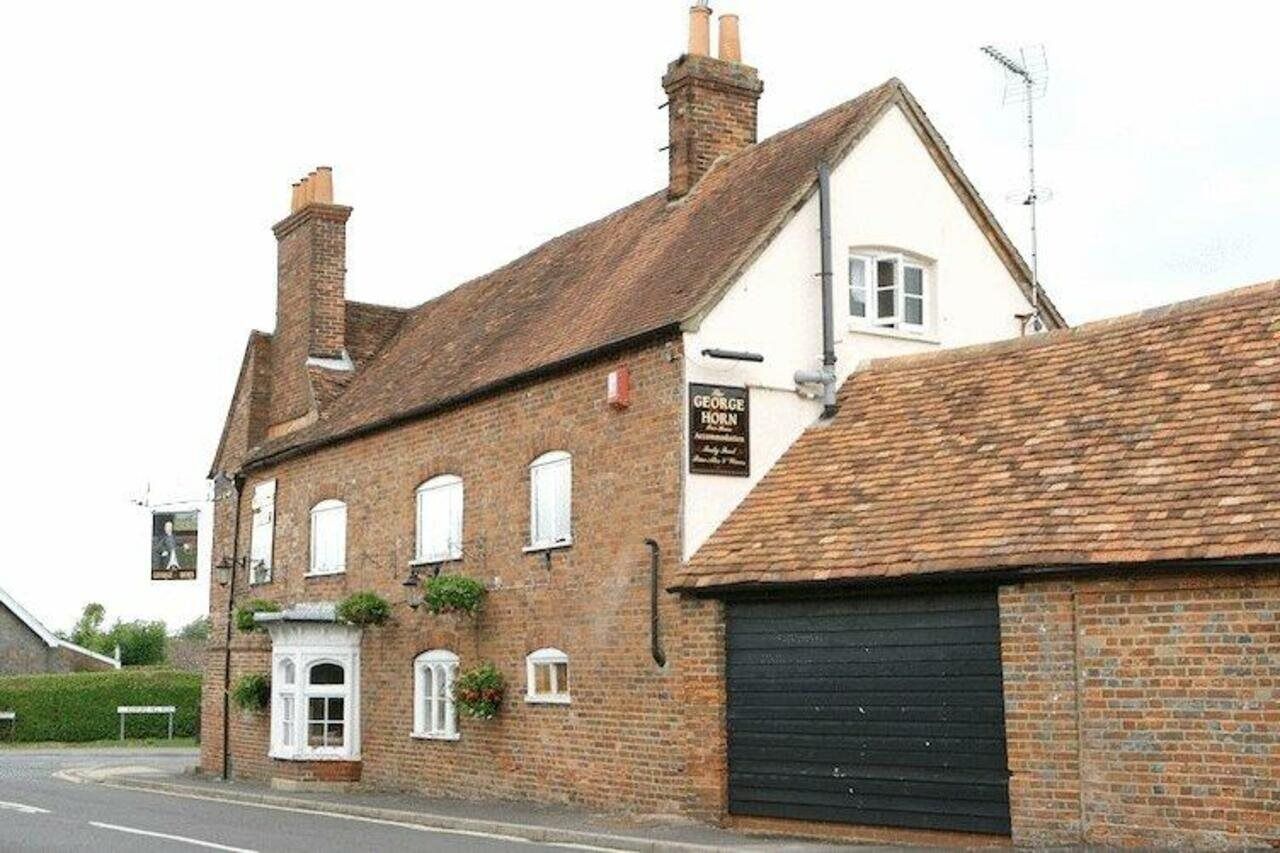 The George & Horn Near Newbury Hotel Kingsclere Exterior photo